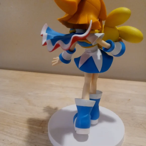 Anime Game Figure - Picture 4 of 4